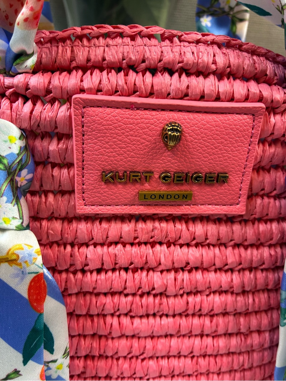 Kurt Geiger Small Strawberry Scarf Raffia Bag - NWT 🍓 - Picture 2 of 7